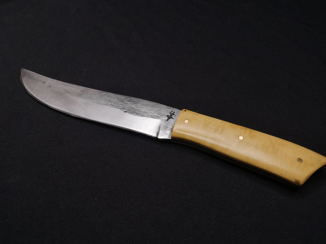 Couteau utilitaire 