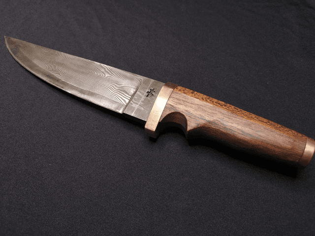 Couteau de chasse 